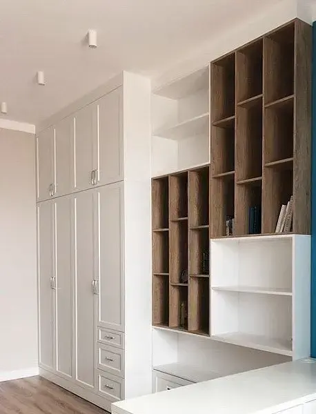 Шкаф распашными дверцами 118 Анонс Шкаф распашными дверцами 118 shkaf-118