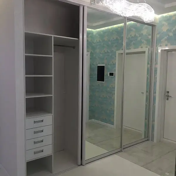 Шкаф купе белый 074 фото №1 Шкаф купе белый 074 shkaf-074 - фото 1