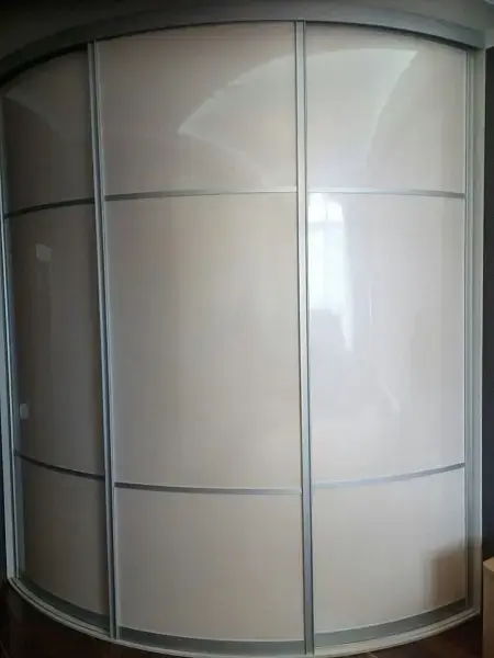 Шкаф дугообразный 057 фото №1 Шкаф дугообразный 057 shkaf-057 - фото 1