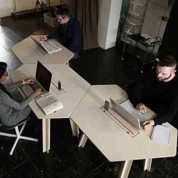 Столы для переговорных Столы для переговорных mebel-dlya-peregovornykh-22